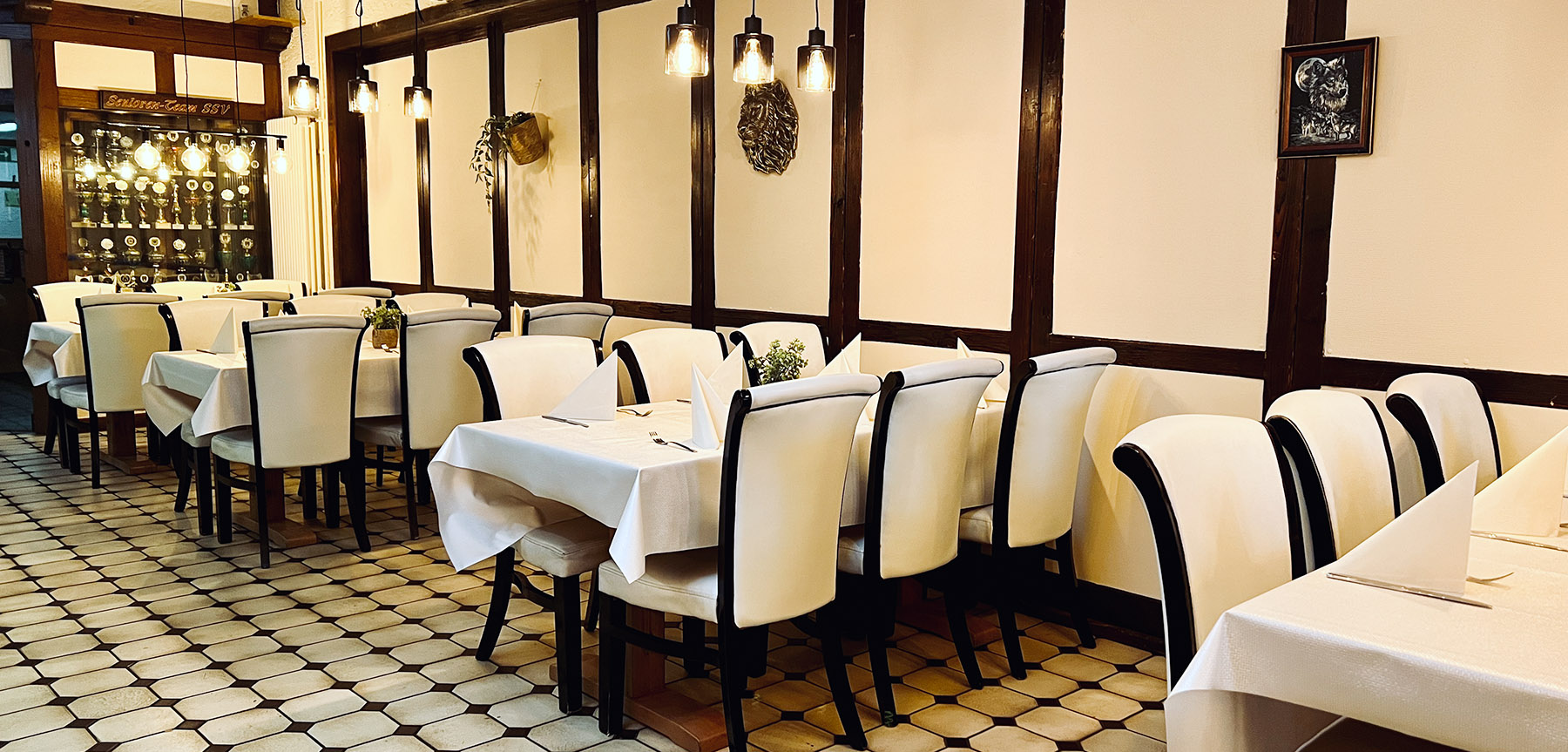 Neueröffnung des Restaurants „Zum Schützenhaus“ Großenhausen